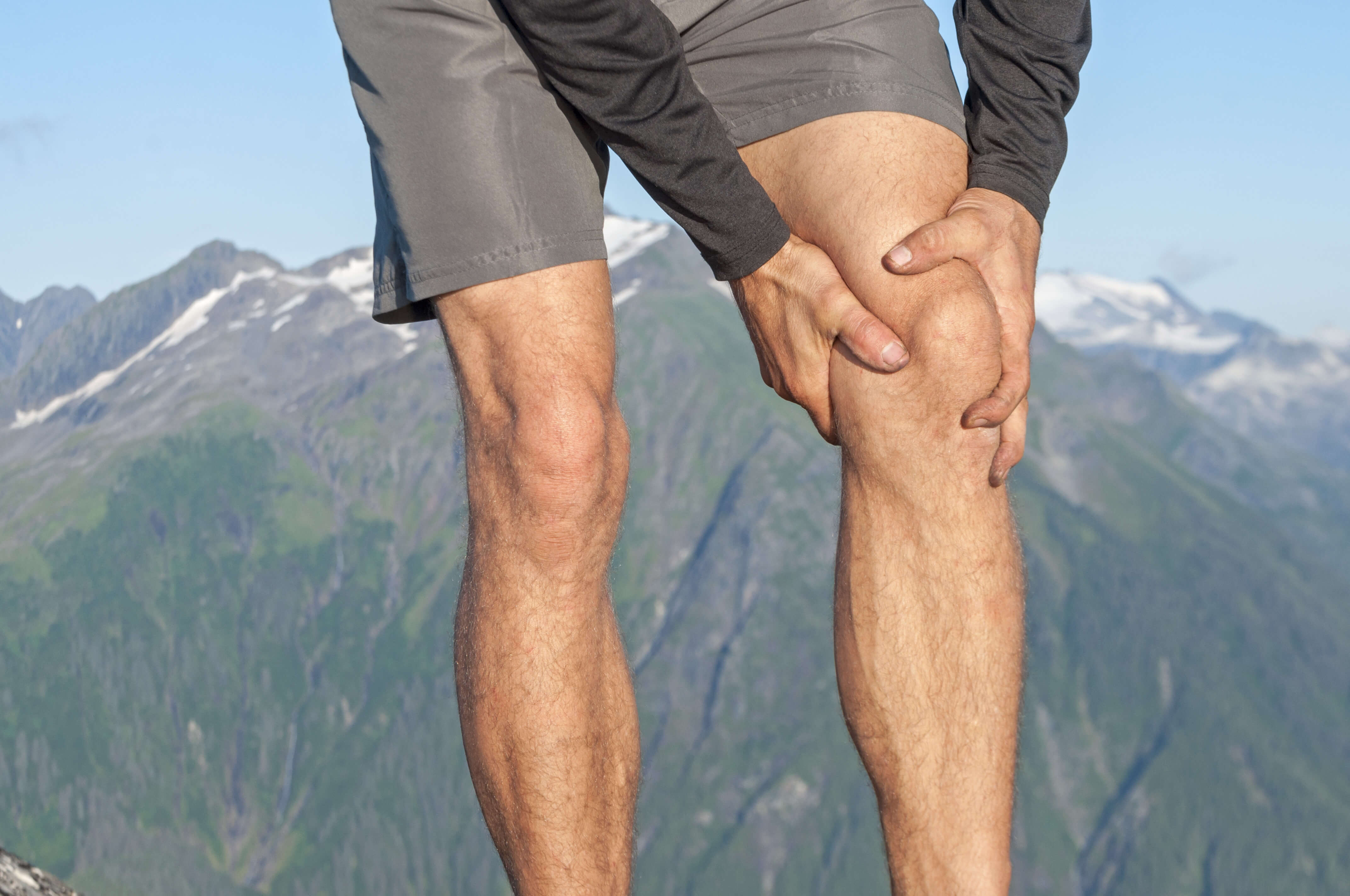 Knee Pain Mountain 21757522 